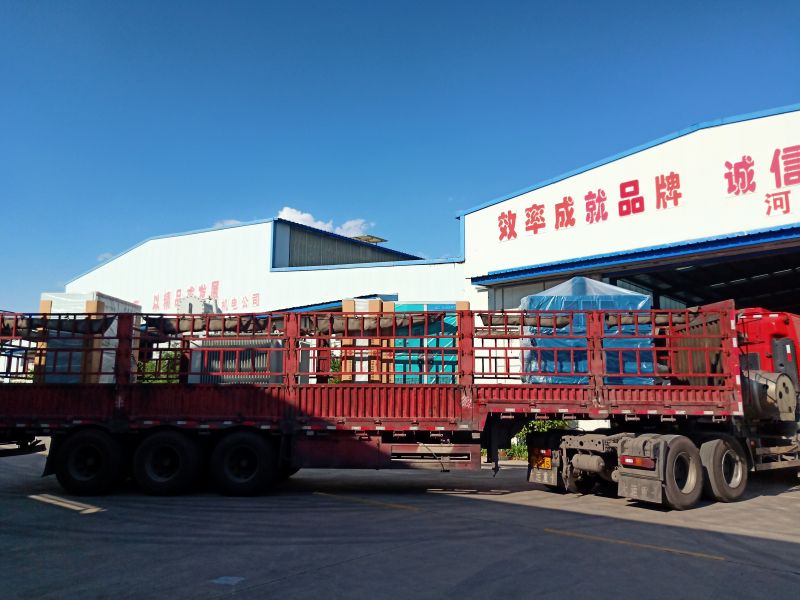 变频电机、变频柜、变压器、高压开关柜、低压开关柜、赔偿柜，，，，，一套发往钻井现场